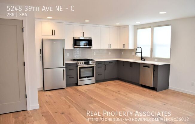 5248 39 AVE NE