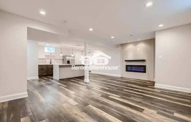 6509 PARR AVE