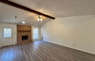 3 beds, 2 baths, $1,300