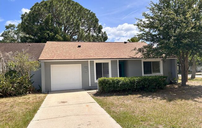 **2/2 Hidden Lakes Villa/ Sanford**