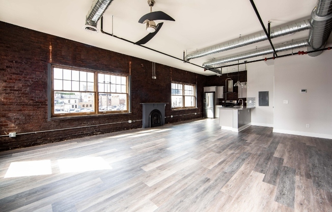 490 Pearl St 5