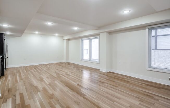 1 bed, 1 bath, 449 sqft, $1,643, Unit 101