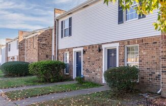 Welcome Home to The Grand at Mallard Manor!