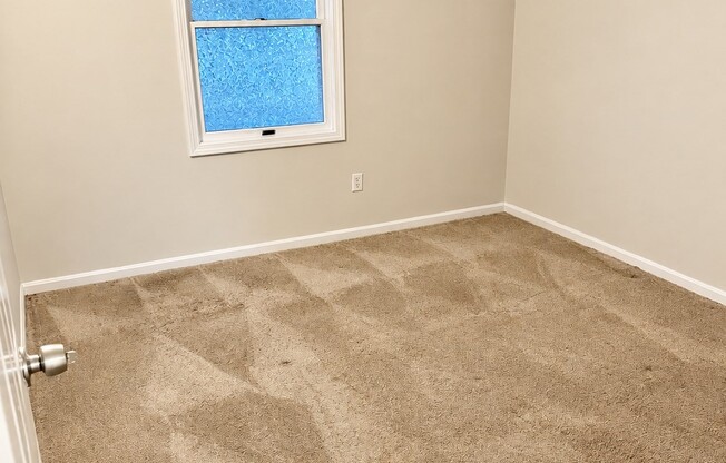 2 beds, 1 bath, 922 sqft, $2,500, Unit 3