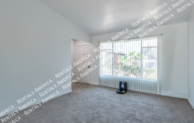 3344 E 2 ST