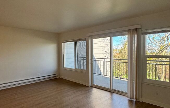 1 bed, 1 bath, 800 sqft, $2,095, Unit 3520 - 309