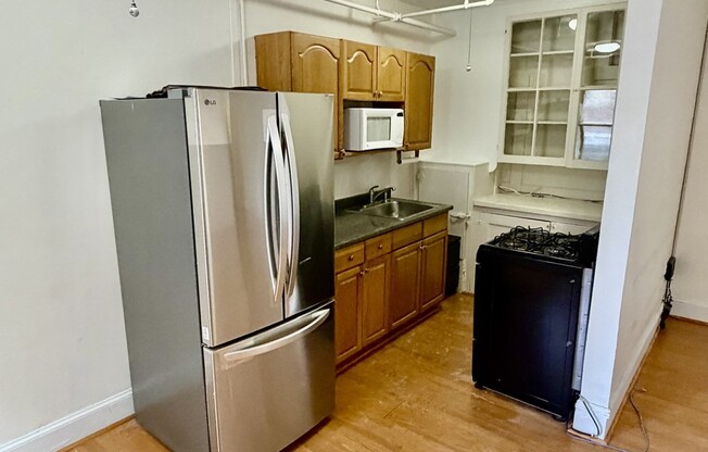 1 bed, 1 bath, 586 sqft, $2,150, Unit 4