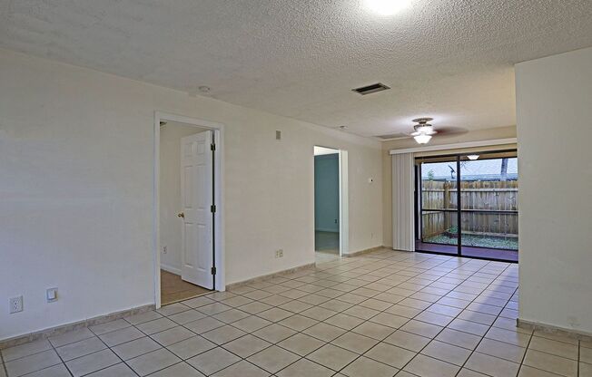 Duplex Cape Coral 2320-B