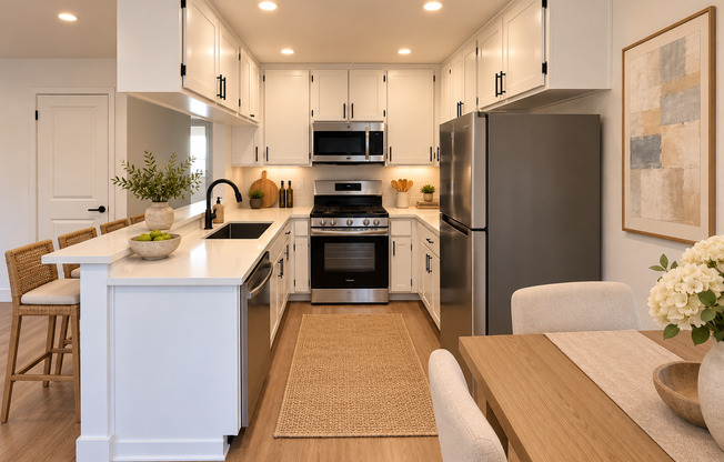 2 beds, 2 baths, 800 sqft, $2,850, Unit Unit 207
