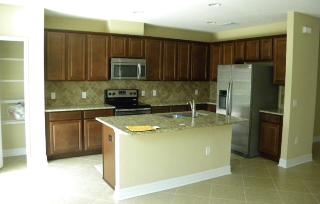 7810 TUSCANY WOODS DR