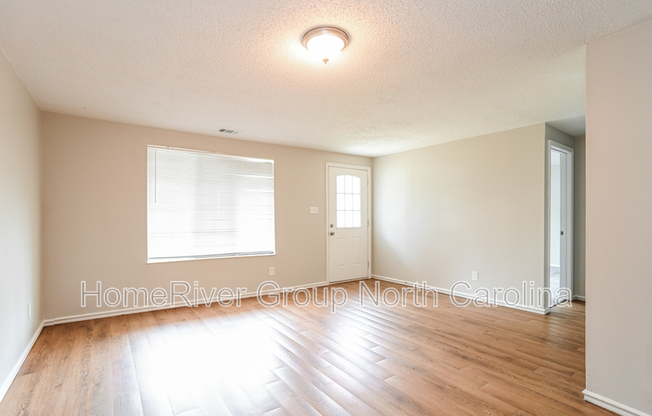 2700 STUDLEY RD