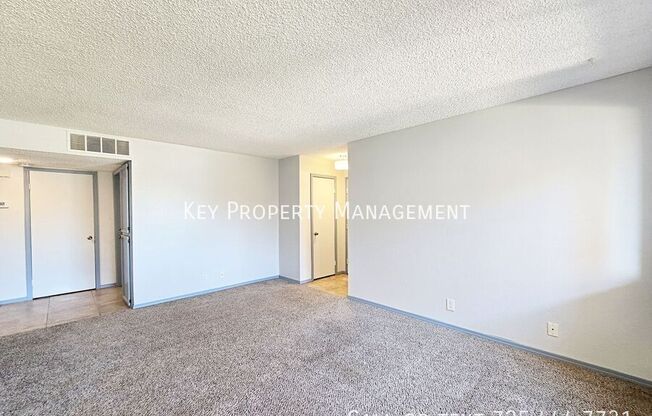 3720 SNORKEL CIR