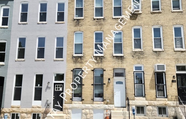 104 E 20 ST