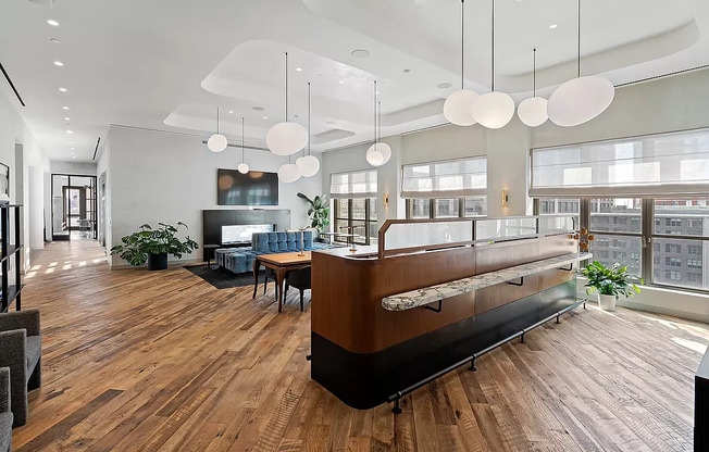 2 beds, 2 baths, $9,000, Unit 9A