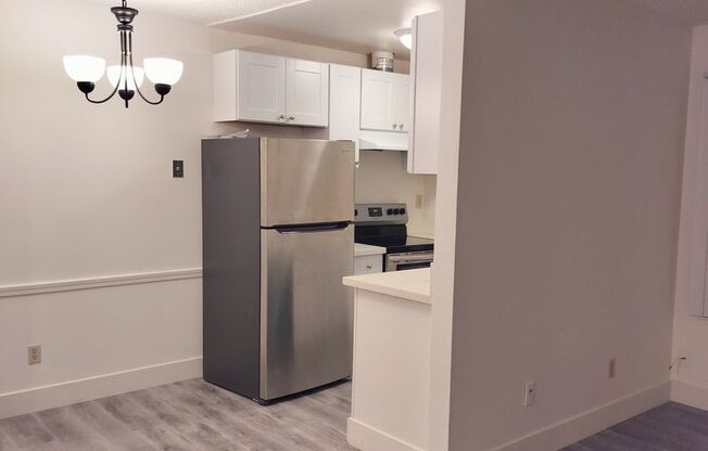 1 bed, 1 bath, $1,525, Unit 65