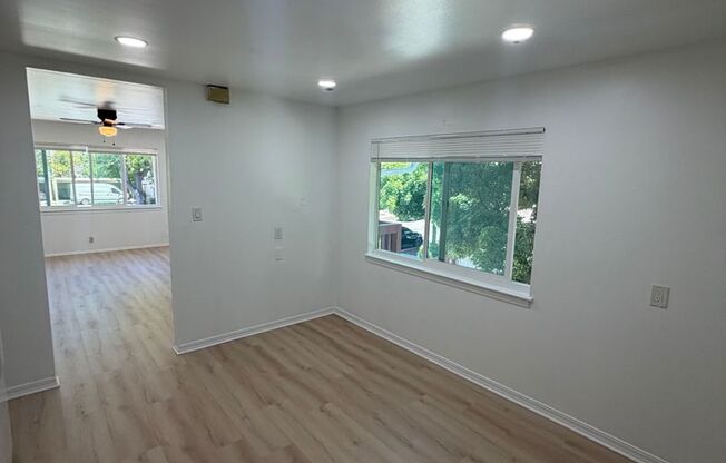 831 OPAL DR