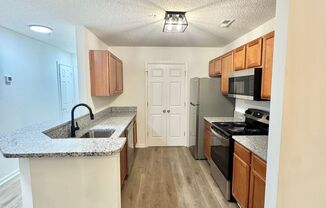 3 beds, 2 baths, 1,248 sqft, $1,695, Unit 315-203