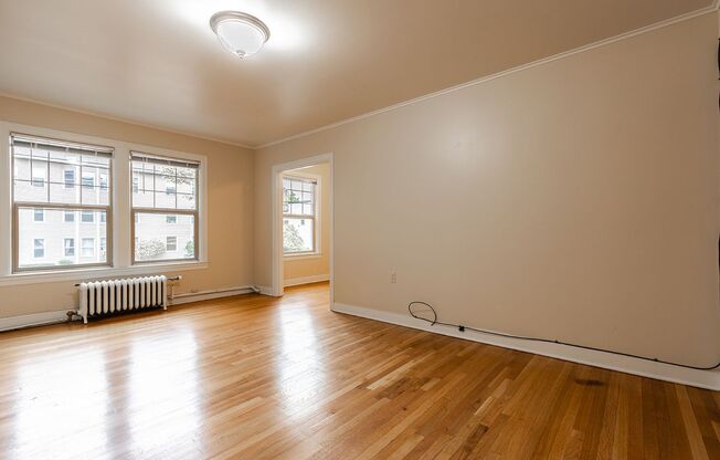 Roosevelt Apartments
