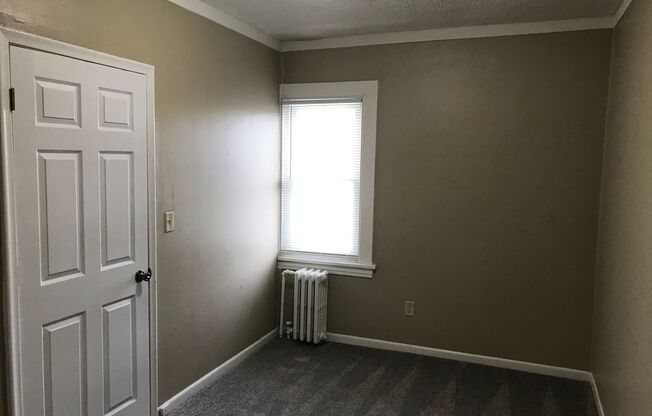 1332 Minnehaha Ave W