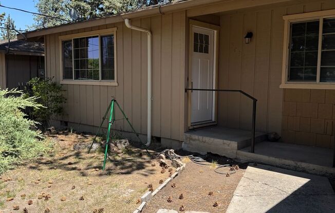 Updated Duplex in SE Bend