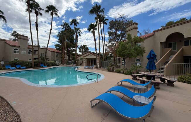 2 beds, 2 baths, $1,400, Unit # 2129