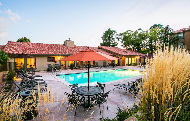 Paseo Del Rio Apartments ABQ with Poolside Seating