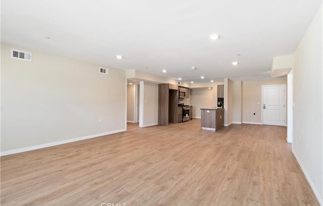 13710 FOOTHILL BLVD