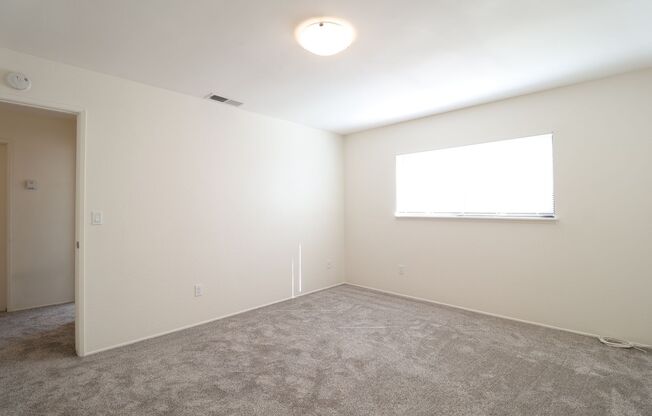 2 beds, 1.5 baths, 900 sqft, $1,350, Unit Apt B