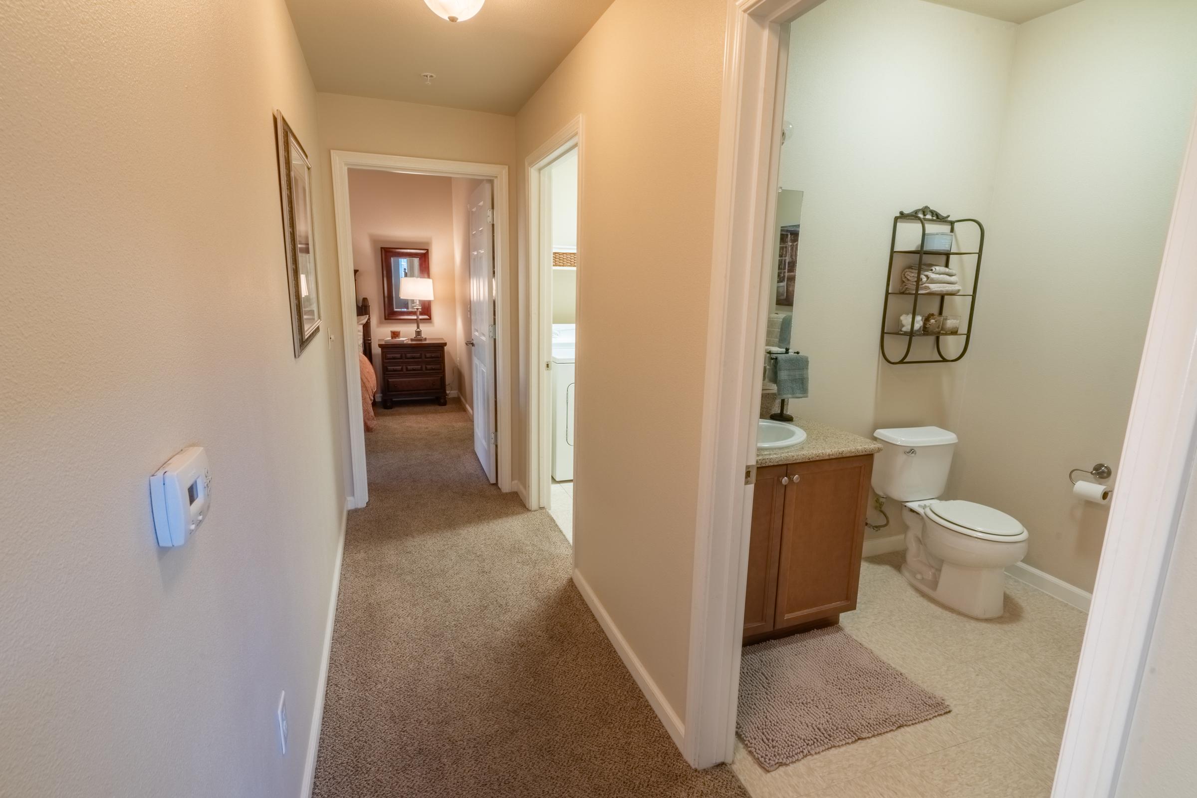 Villa Sa Vini - Apartments in Fresno, CA