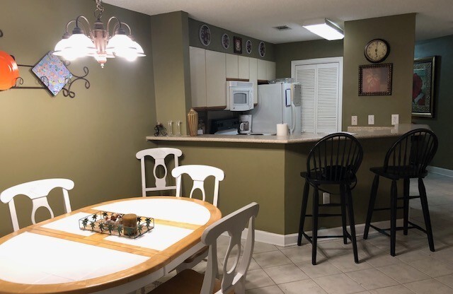 2 beds, 2 baths, $2,075