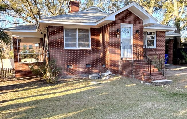 2 Bedroom | 1 Bathroom Home – Downtown Charleston - Available NOW! Short term lease!