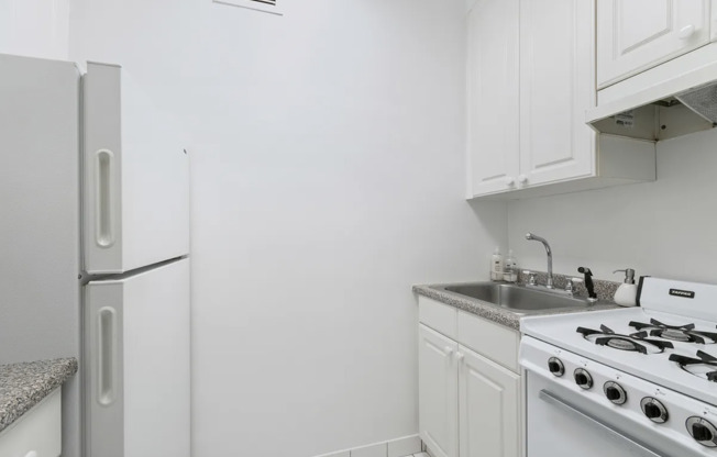 159 W 53 ST