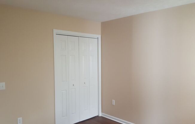 2 beds, 2 baths, $1,400