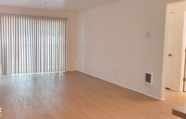2 beds, 2 baths, 847 sqft, $1,395, Unit 1