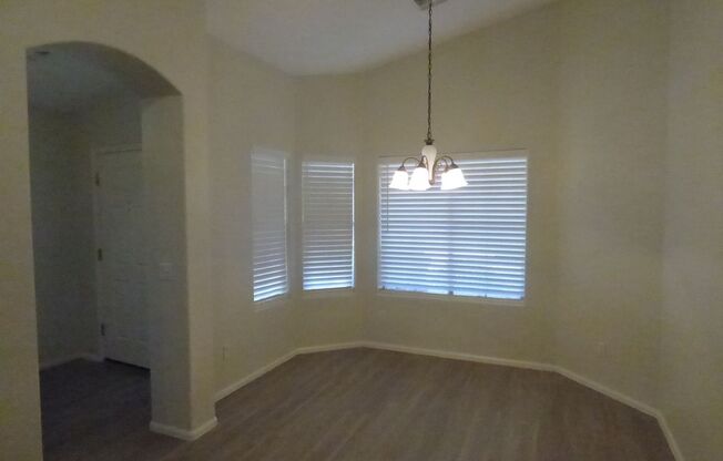 Small but very nice inside! Close to shopping & restaurants!