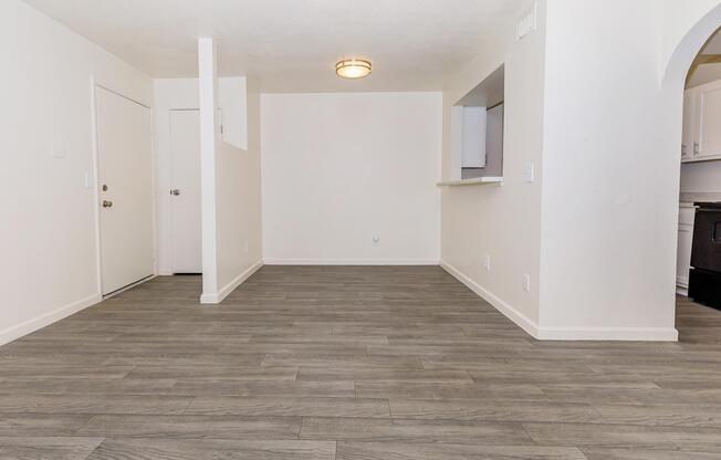 Home - Mission Creek Apartment Homes - Tucson, AZ