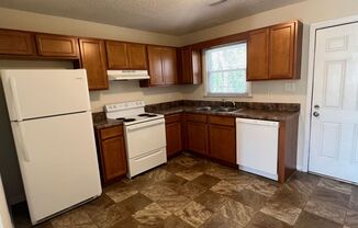 2 beds, 1 bath, $895