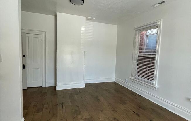 1 bed, 1 bath, $1,299, Unit 718 - 04