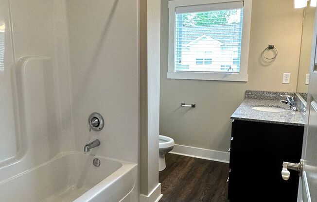 3 beds, 2.5 baths, 1,425 sqft, $1,880, Unit D101