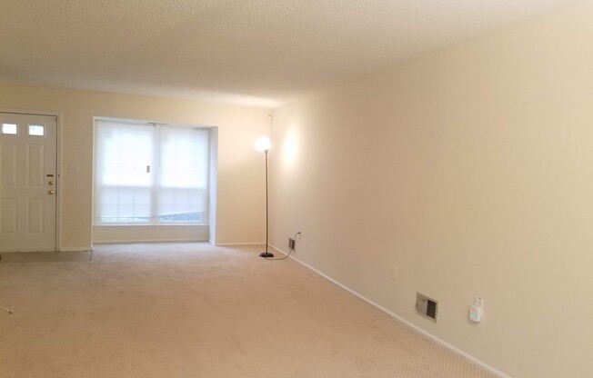 Updated, spacious, centrally located end-unit townhouse with lots of amenities in exclusive Governor's Pointe!