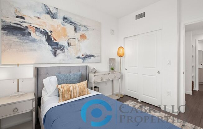 2 beds, 2 baths, 914 sqft, $3,500, Unit 213