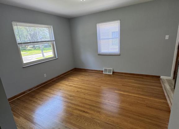 4130 SUPERIOR AVE