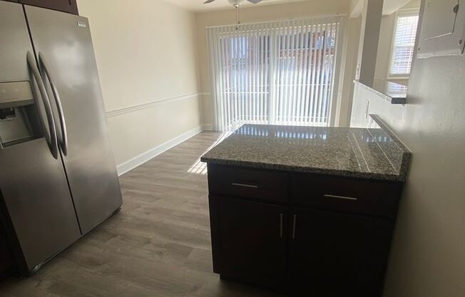 1 bed, 1 bath, 723 sqft, $1,850, Unit 5317 #4