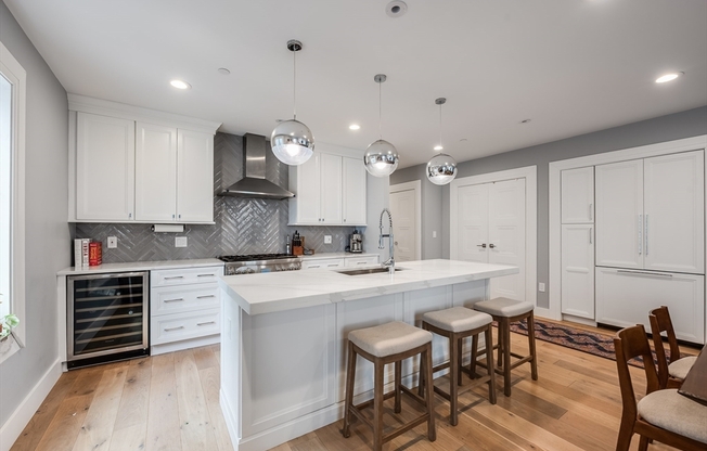 510 DORCHESTER AVE