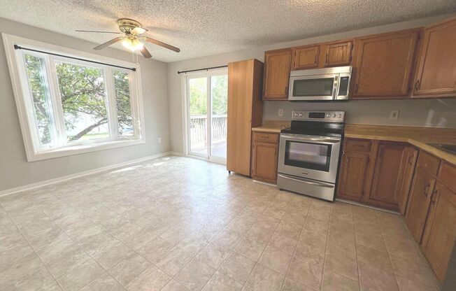 3 beds, 2 baths, $2,200