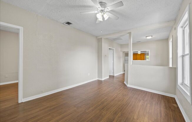 Beautiful 3/2 on Large Lot!