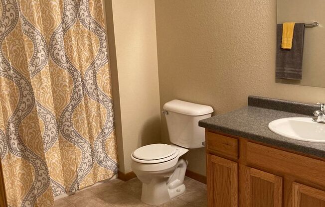 2 beds, 2 baths, 1,014 sqft, $1,415, Unit 1830-114