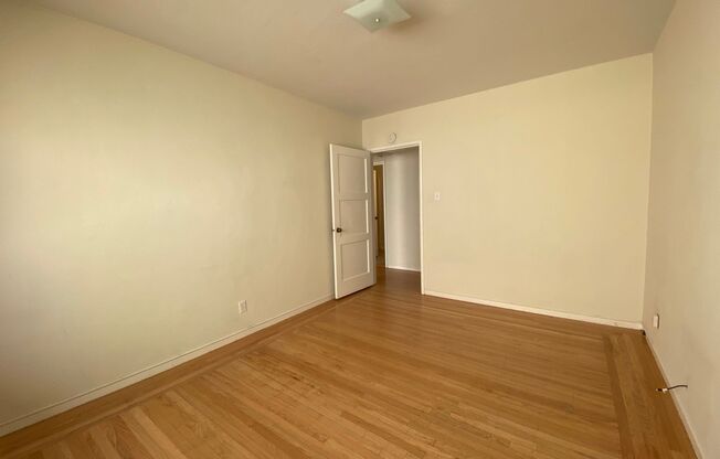 2 beds, 1 bath, 850 sqft, $3,395, Unit 309
