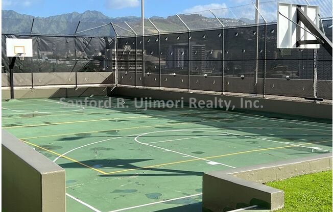 1 bed, 1 bath, 624 sqft, $2,350, Unit 1