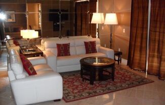 Meridian 2Bdr/2Bath Luxury Condo w/Den, Valencia floor plan (New Flooring Installed in Bedroom/Closet Areas)